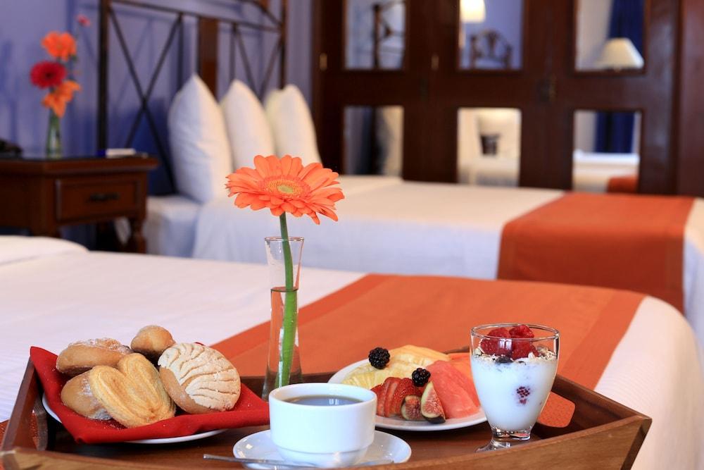 Hotel Emily Pachuca Esterno foto