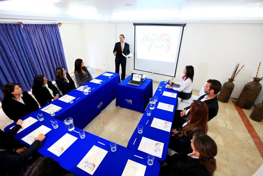 Hotel Emily Pachuca Esterno foto